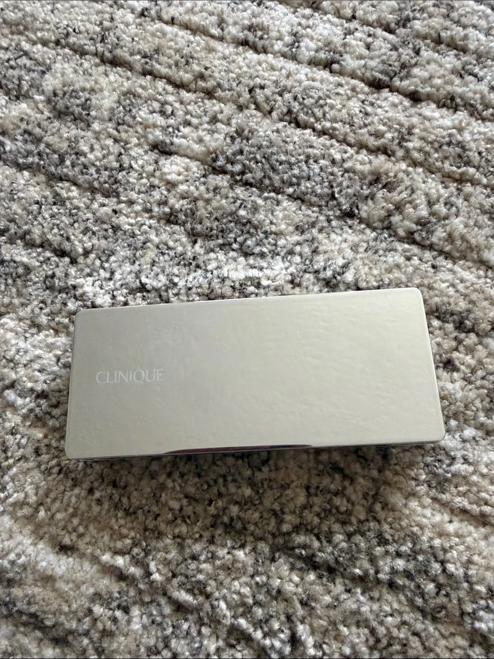 Clinique Metallic Silver Compact Makeup Palette